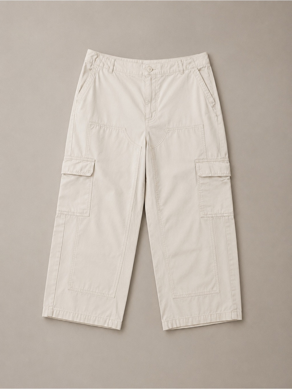 Universal Thread Cream High-Rise Cargo Pants
